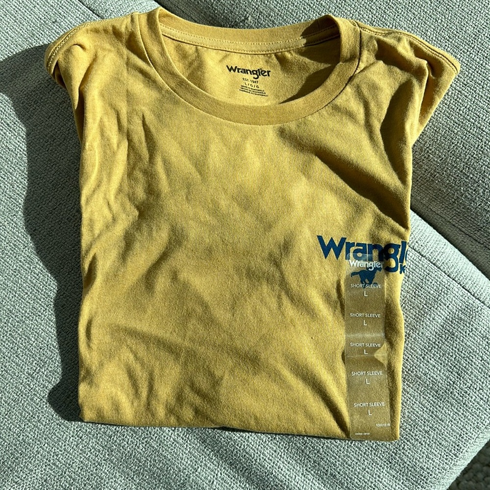 NWT Wrangler tee